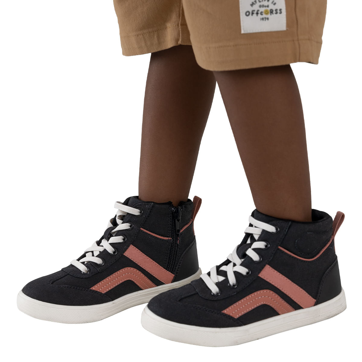 Tenis en botica para bebé niño