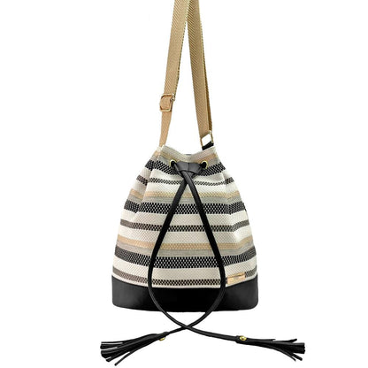 Bolso Manos Libres Bucket Dama Mujer Karla Chacon Aria Negro