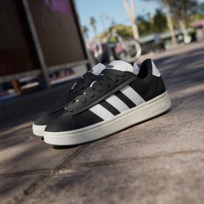 Adidas Grand Court Alpha 0 Tenis negro de hombre lifestyle