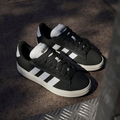 Adidas Grand Court Alpha 0 Tenis negro de hombre lifestyle